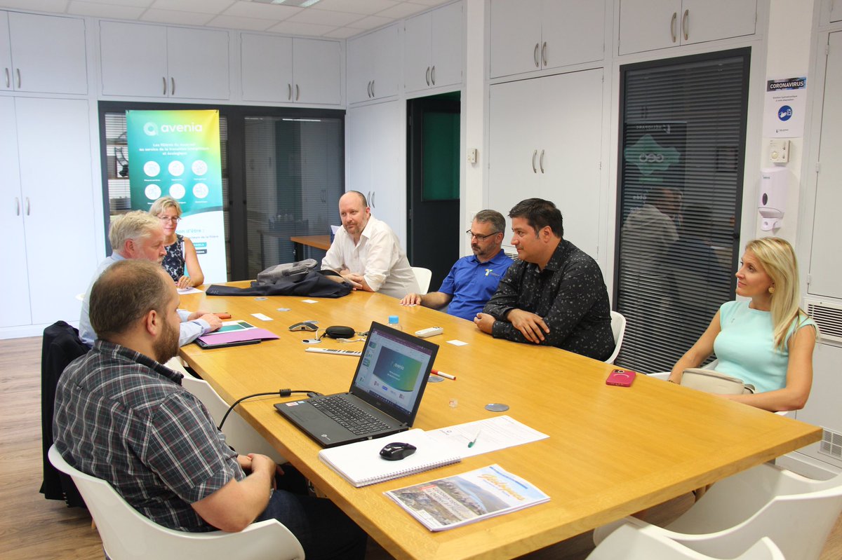 Helioparc's tweet photo. Visite d’une délégation québécoise de la ville de @VilleThetford Mines pour rencontrer notre écosystème et les startups innovantes dans les domaines de #transitionénergétique, #mines et #soussol, #chimieverte. Merci pour ces échanges ! https://t.co/8VzFWp4j8x