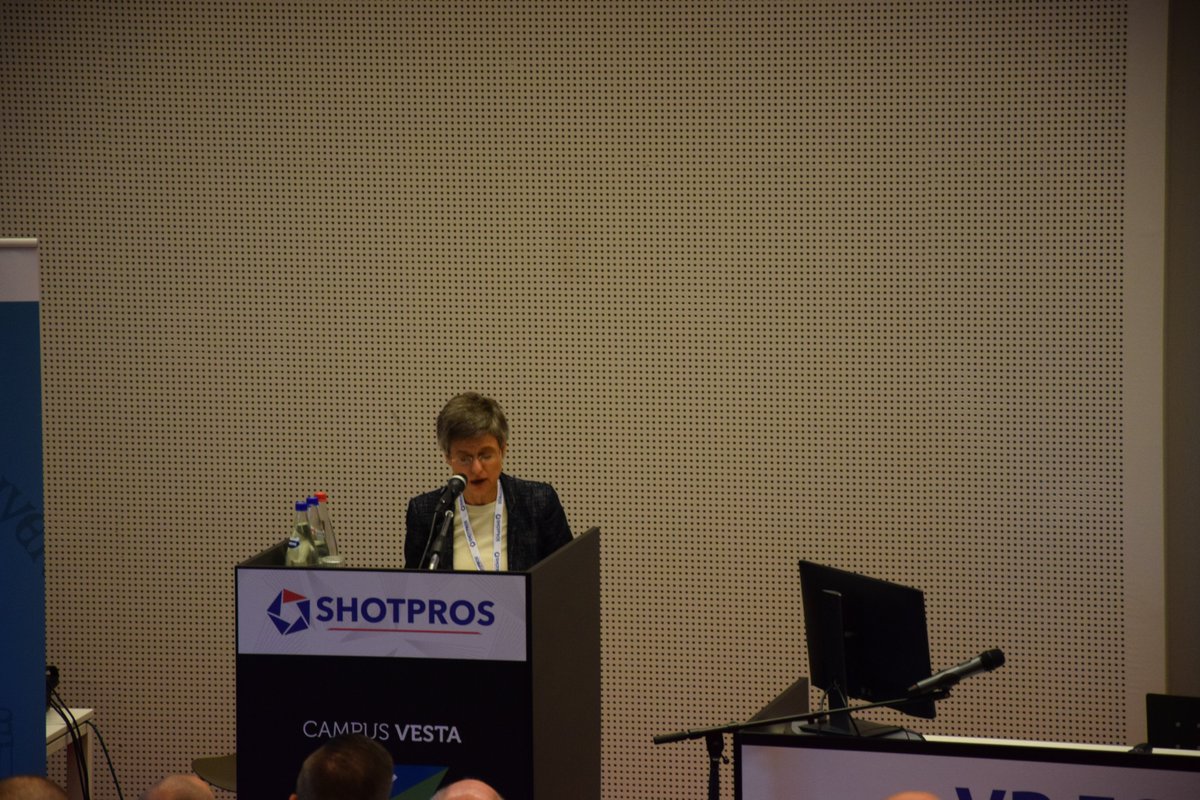 Cathy Berx, Governor of the Province of Antwerp is speaking about "#Police #training: changing times and changing needs." at our final conference 👮

#EUSecurityResearch #H2020 <a href="/USECON/">USECON</a>
