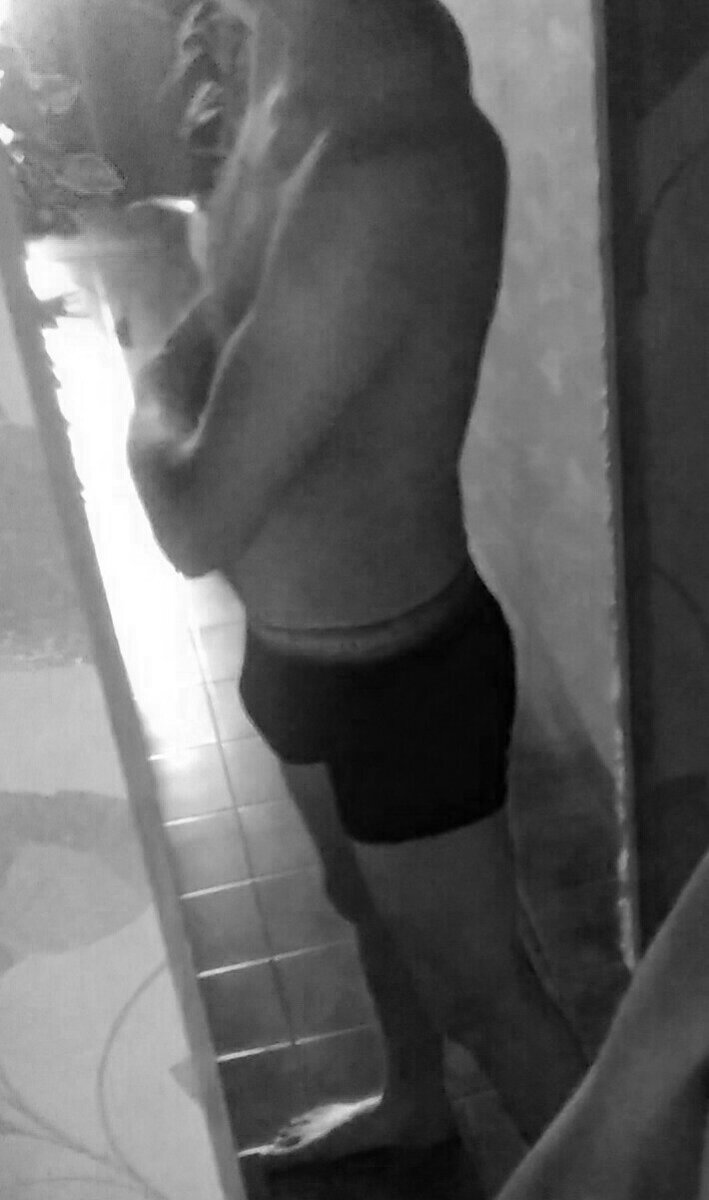 Daffy_Duck79's tweet photo. Bonjour ma TL 😎☀
Bonne journée à toutes et tous
Je tente un asswednesday
#asswednesday #mercredifesses #parcequejavaisenvie https://t.co/6FuRsfCXq9