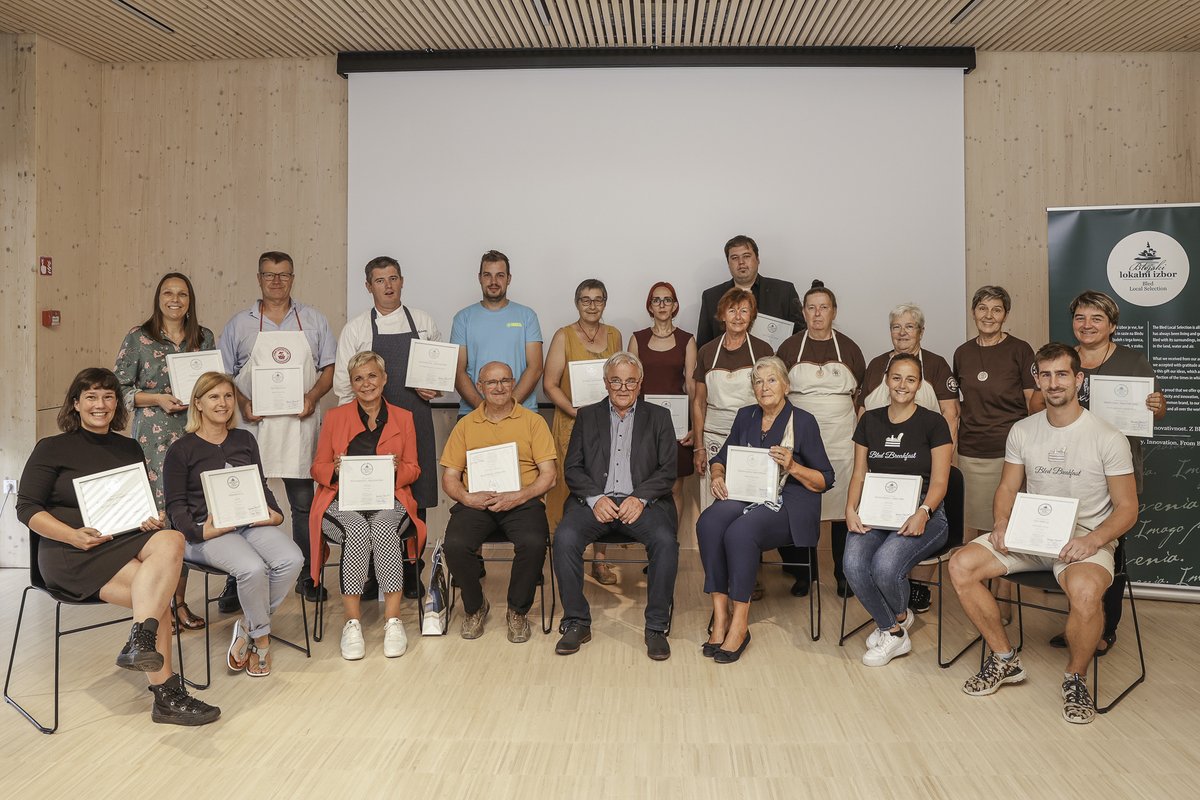 BledSlovenia's tweet photo. We already have 43 suppliers who have been awarded the Bled Local Selection quality certificate for a total of 190 products and dishes ➡️https://t.co/W8XrP5ikal 🙂

#BledLocalSelection #lakebled #ifeelsLOVEnia #slovenia #bled  
📸 Miro Zalokar https://t.co/4GO72dlGUN