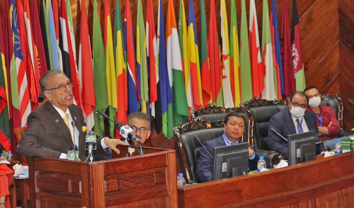 fsahat's tweet photo. 🇵🇰🇹🇷🇰🇿 Youth Forum on #biotechnology in #Islamabad hosted by @OIC_COMSTECH and opened by the @PresOfPakistan HE @ArifAlvi.
So happy that @serdarsami from @ICYF_Official and brother @abdula_manafi of @iofs_kz also present in this important form.
PC @arabnews https://t.co/9FskiLDEaT