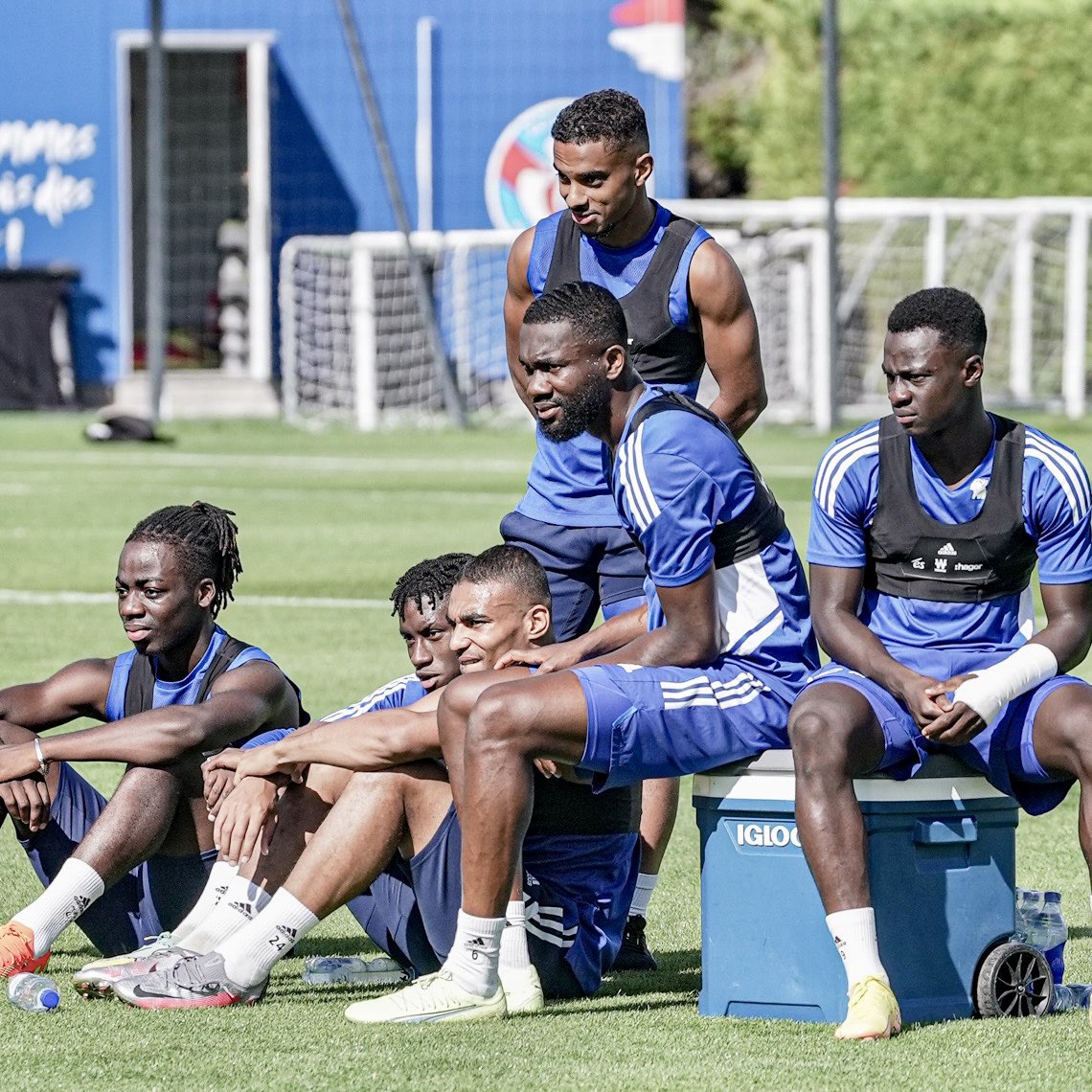 🟦 𝐒𝐐𝐔𝐀𝐃 🟦 #spark💥