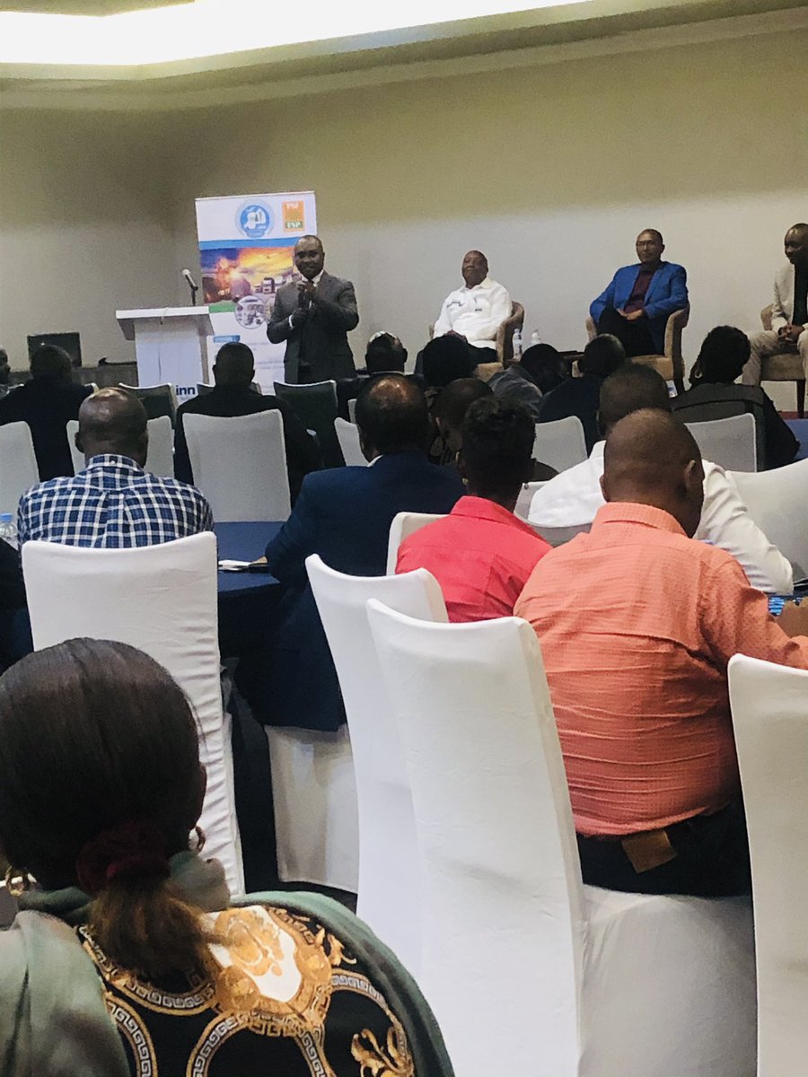 PsfKigali's tweet photo. Importers, wholesalers and retailers Association meeting being held at Park inn Hotel to address taxation, certification, and other related issues faced by members @RwandaTrade @rrainfo @RICA_Rwanda @RwandaFDA @PSF_Rwanda https://t.co/oFPLYgEwGn