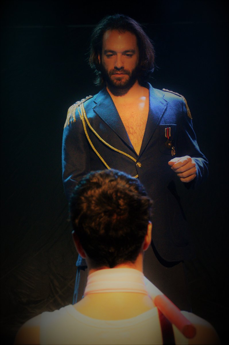 ¡Volvemos con nuestra versión de #Marlowe!

dtespacioescenico.com/temporada-2021…

#teatro #madrid #alternativo #off #LGTBI #clásico