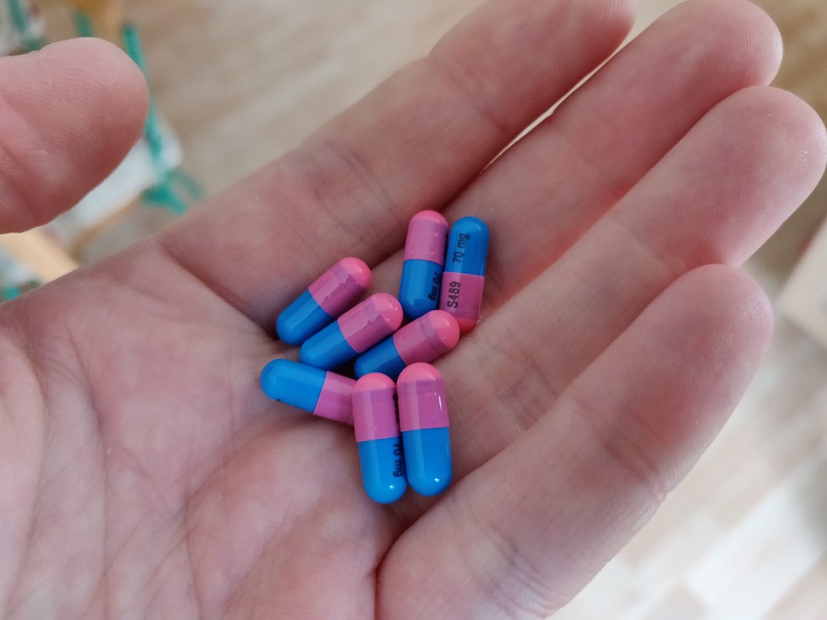 MaguetPascal's tweet image. Doctor told me I wasn't acting queer enough at my medication review so he put me back on the bisexual pills