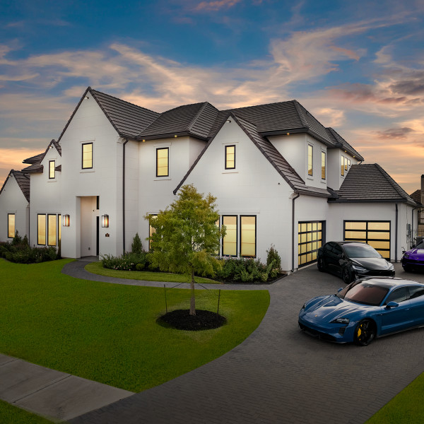 Energy-efficient Richmond home hits the market at $2.8 million dlvr.it/SYJKwN