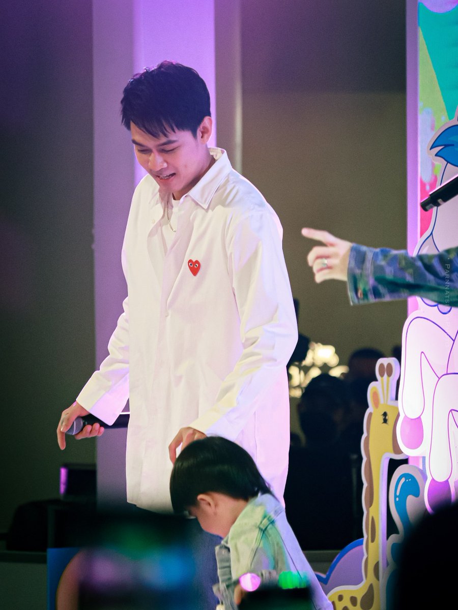 parnnatsicha's tweet photo. อาแดนกับพับพีร์ 🥰💕
#danworrawech #แดนวรเวช
#theephee #pheethongtham
#น้องพีร์ #พีร์ทองธรรม
📸 #parnnatsicha https://t.co/8nEBz32Mxj