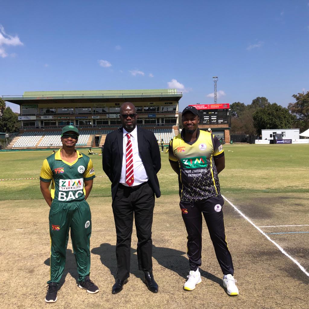 Toss! BAC won the toss, they are fielding. 

#FambaWeZhira #ZimDomesticT10