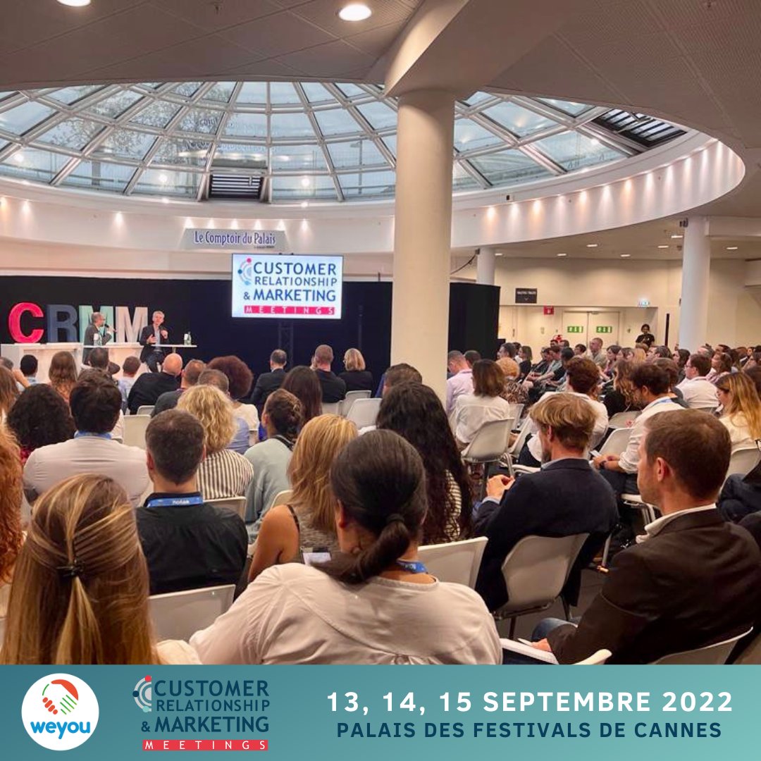 Salle archicomble ! La conférence sur le web3 a attiré la foule en cette première journée. Réinvention de l'entreprise, #metaverse, #blockchain, les dessous du web d’aujourd’hui et de demain sont passés au crible par Gilles Babinet et Nicolas Rossignol. On prend des notes ! 📝