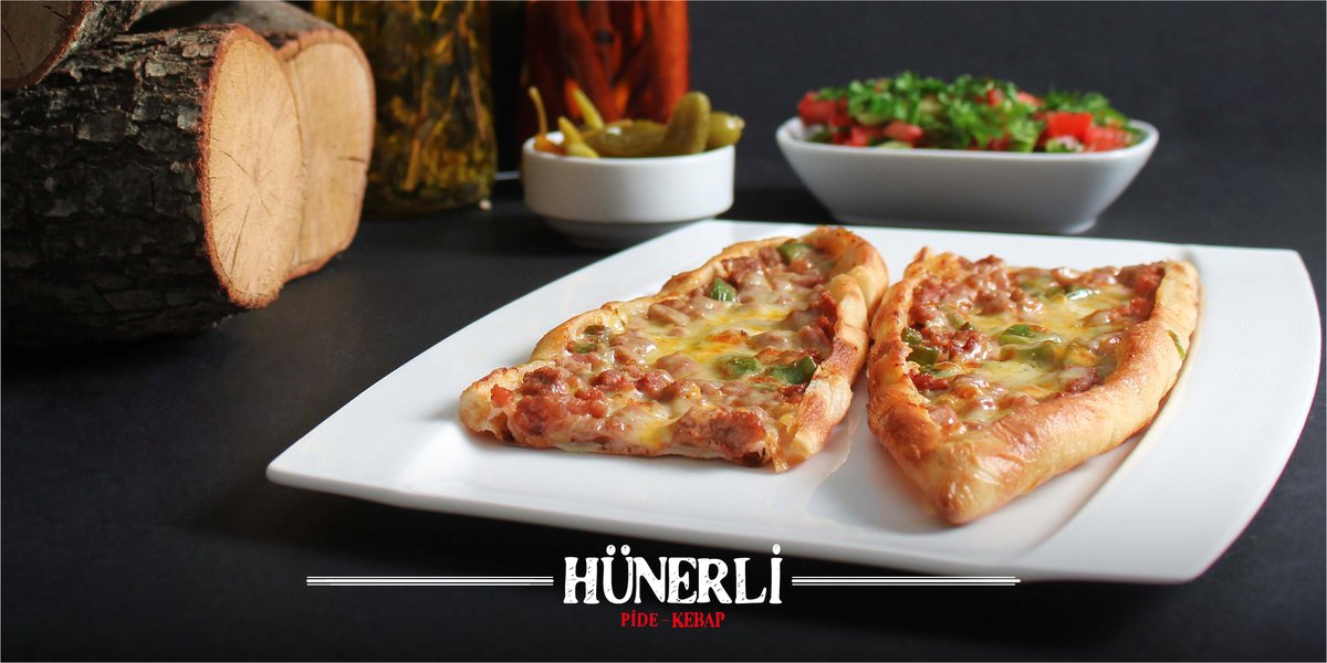 hunerlibodrum's tweet photo. ✔Odun ateşi sayesinde çıtır çıtır pişen pide ve lahmacunlar sizi gerçek bir lezzet şölenine davet ediyor...
☎ (0544) 316 45 45
#bodrum #hünerlibodrum #kebap #pide #lahmacun #lezzet #kalite #paketservis #lezzetliyemek #sağlıklıyemek #bodrumdayemek https://t.co/AUvIlj0Tnx