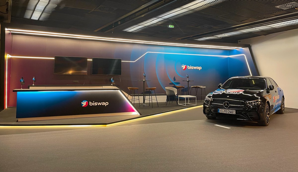 Biswap_Dex's tweet photo. 🎊The @binance Conference Is On!🎊

@Biswap_Dex is in Paris!
🤩WOW! Just look at this vivid and eye-catching Biswap booth!

Most unique gifts are waiting:
💸Limited edition Biswap merch
💸Mercedes Benz 2022 and more

Crypto dreams come true with Biswap x Binance!
#biswap_in_paris https://t.co/UirHiq8VE1