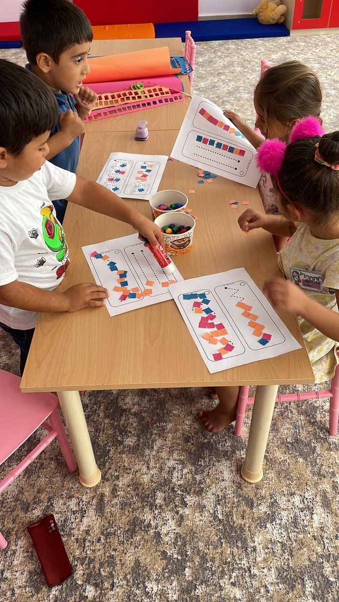 Anasınıfı öğrencilerimiz uyum etkinlikleriyle döneme eğlenceli bir başlangıç yaptı. Tüm miniklerimize başarı ve eğlence dolu bir yıl diliyoruz #temelegitimdeonbinokulprojesi <a href="/hhakdoganmtal/">Hasan Hüseyin Akdoğan MTAL</a> <a href="/NizipilceMEM/">Nizip İlçe Milli Eğitim Müdürlüğü</a> @Cgnde <a href="/Gaziantep_MEM/">Gaziantep İl Millî Eğitim Müdürlüğü</a>