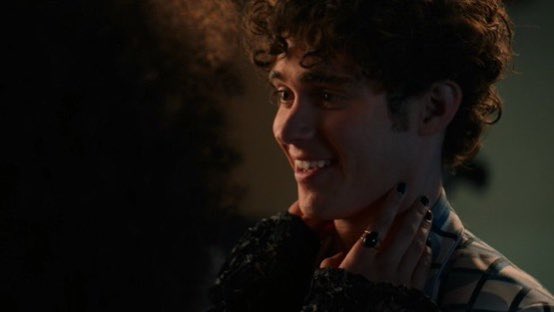 iheartromcoms's tweet photo. THEYRE SO HAPPY THEYRE FINALY TOGETHER #HSMTMTS https://t.co/CoKidMZuR5