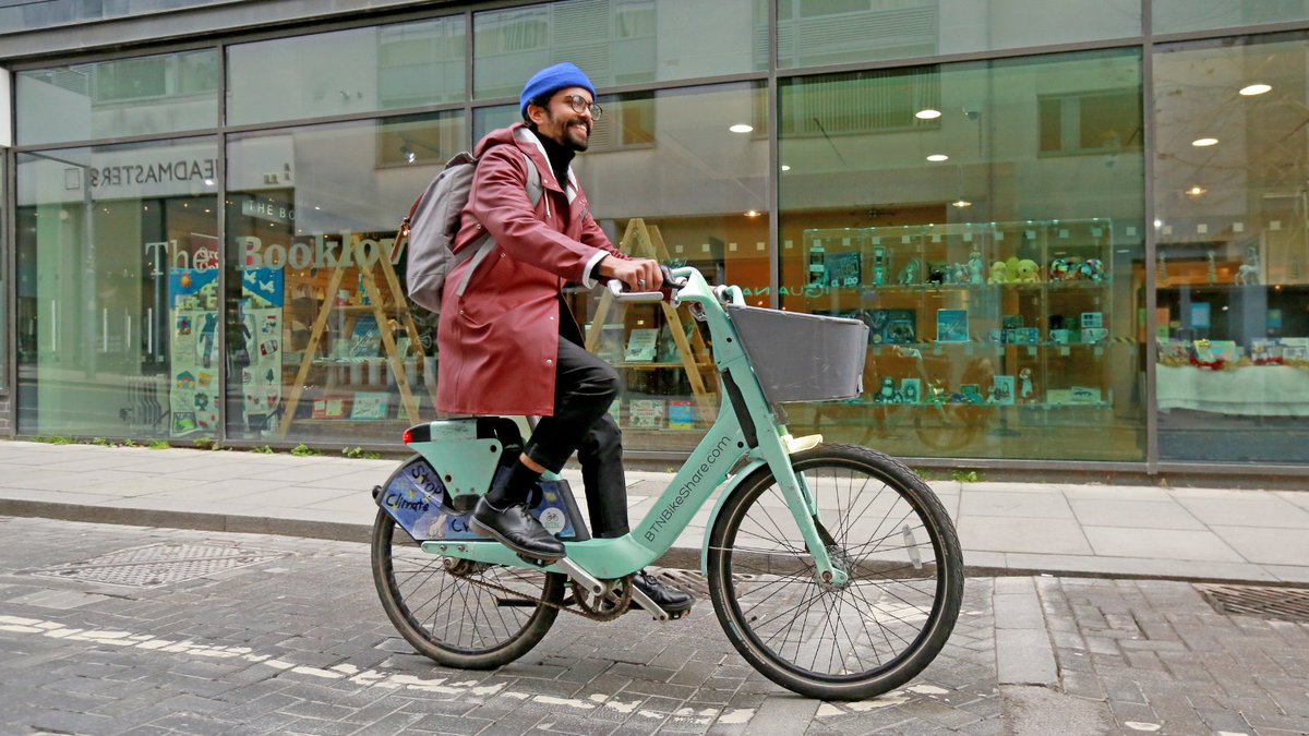 BetterPoints's tweet photo. Live in #Brighton and #Hove? โ
Want to win prizes from @bikebooom @BrightonGin @BA_i360 for #walking, #wheeling & #cycling? ๐ถโโ๏ธ๐จโ๐ฆฝ๐ฒ
Join the @BrightonHoveCC Move for Change challenge for #CarFreeWeek ๐ https://t.co/9az7Mn702I https://t.co/w1Yc7bY1vI