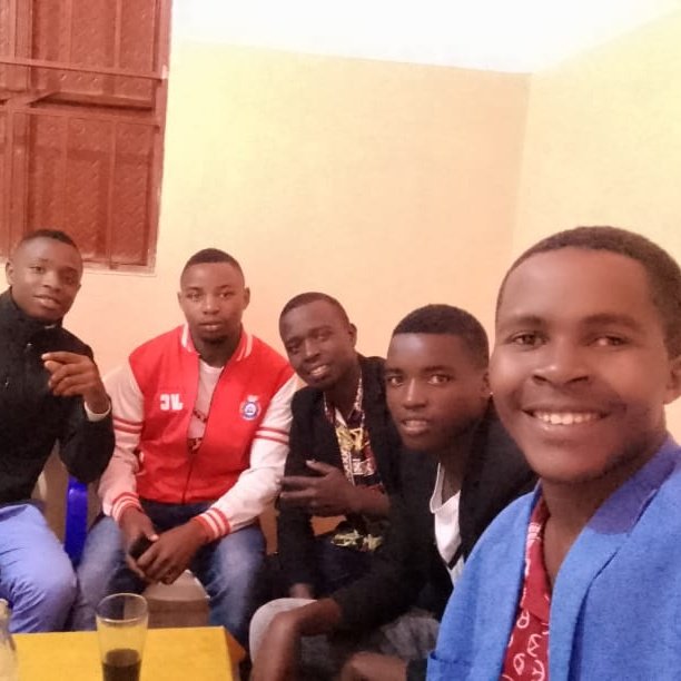 EnockZee's tweet photo. #NewProfilePic https://t.co/ciASPY1Psv