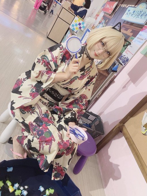 Twitterのコスプレ画像15