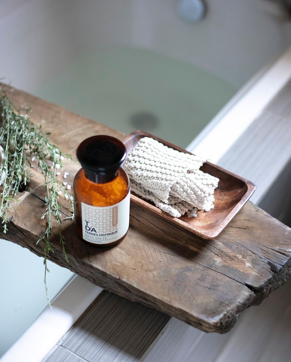 PlainTiger_co's tweet photo. Luxurious clean bath products that will turn your bathroom into a spa

Think fresh cleansed, scented skin, creamy moisturisers, soothing bath products, sleep-inducing body oils &amp; shower gels. 

Explore our Bath &amp; Body collection 🤍 https://t.co/rSiIOUdKtH
https://t.co/BkcUR0uAGv https://t.co/uLPHvwI40V