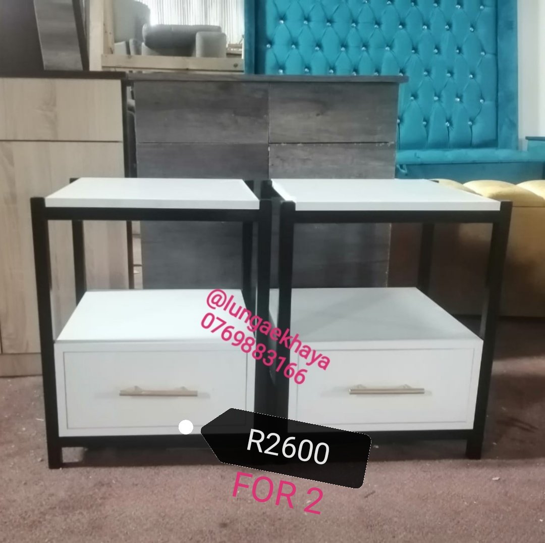 EkhayaLunga's tweet photo. BEDSIDE PEDESTALS!!!
We make the most simple yet timeless designs that match any headboard. Place your order today.
#AskAMan #jacadrive #safmbth #powerdrive #theladyondrive #GoHomeMeghanMarkle #PodcastAndChillWithMacG #bedroom
Kabza Dr Malinga Cyril Ramaphosa Pretoria https://t.co/U3YnL2aTeF