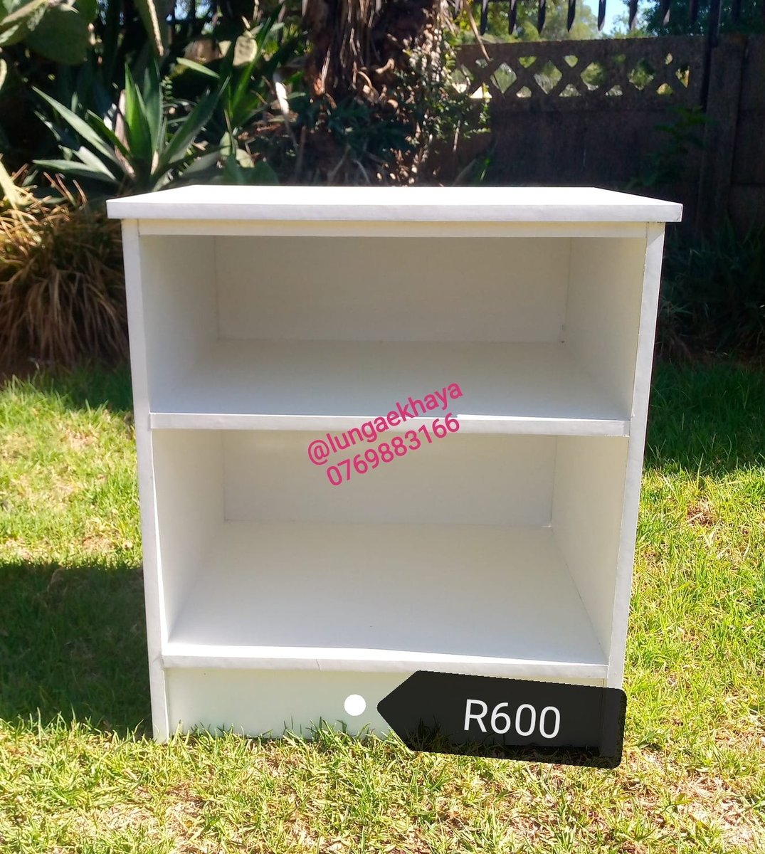 EkhayaLunga's tweet photo. BEDSIDE PEDESTALS!!!
We make the most simple yet timeless designs that match any headboard. Place your order today.
#AskAMan #jacadrive #safmbth #powerdrive #theladyondrive #GoHomeMeghanMarkle #PodcastAndChillWithMacG #bedroom
Kabza Dr Malinga Cyril Ramaphosa Pretoria https://t.co/U3YnL2aTeF