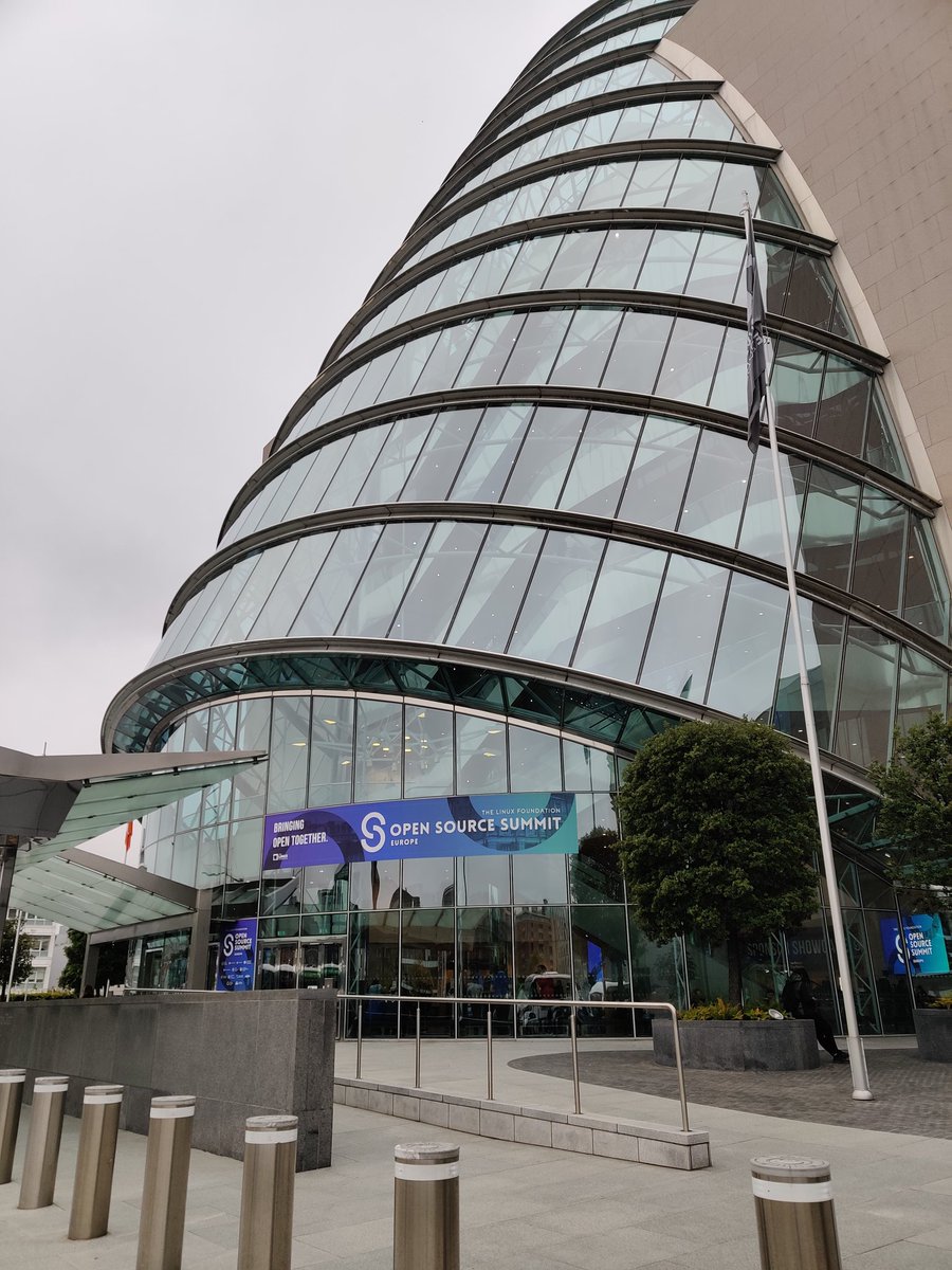 danielecleri's tweet image. Back in Ireland, for few days, to attend Embedded Linux Conference #ELCE #Linux #OpenSourceSummit