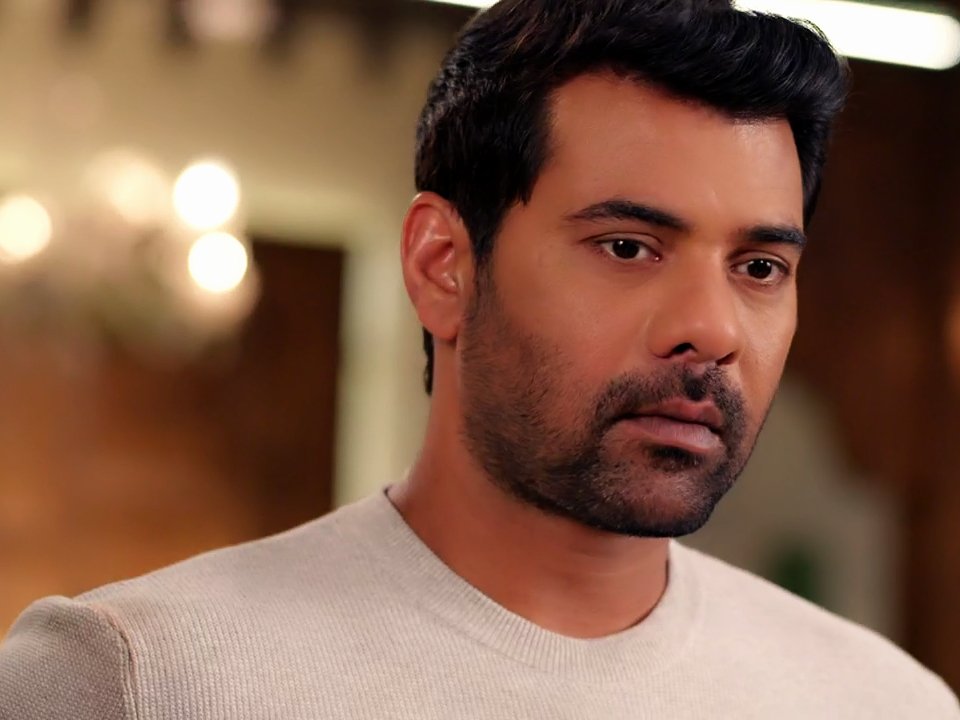 Andrasabe's tweet photo. #ep117 #ShabirAhluwalia #RadhaMohan #MohanTrivedi https://t.co/7qCumKJQiv