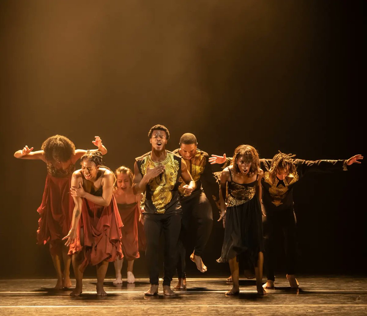 BalletBlack's tweet photo. ... And @theBBTAs nominations for our 20th Anniversary double bill, #bbSayItLoud & #bbBlackSun for Best Dance Production & Best Use of Innovation in Technology for #bbEightfold π
@GregoryMaqoma
@donne_mark https://t.co/td3qRLpFBC