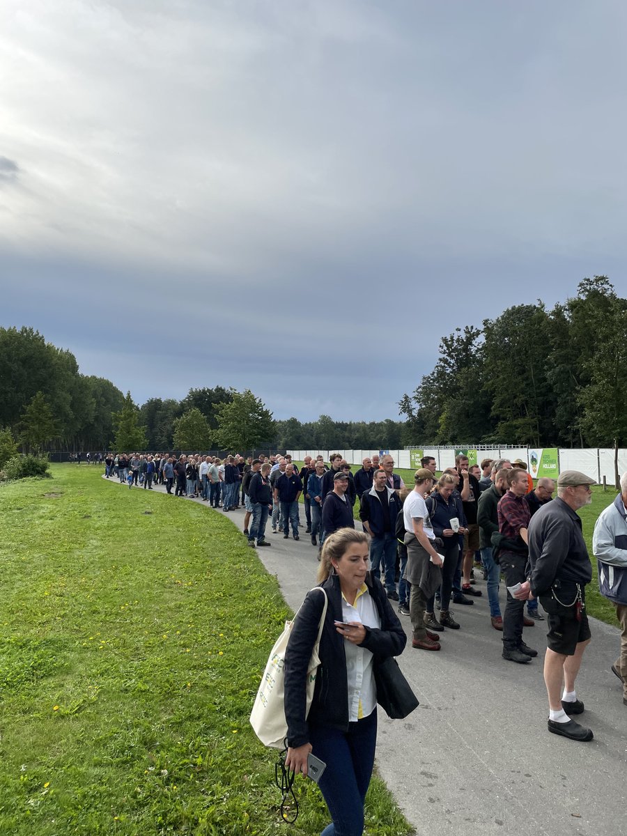 AgroTechniek's tweet photo. #ATH22 &amp; # GTH22 zijn van start! https://t.co/t4XfOYOX8d