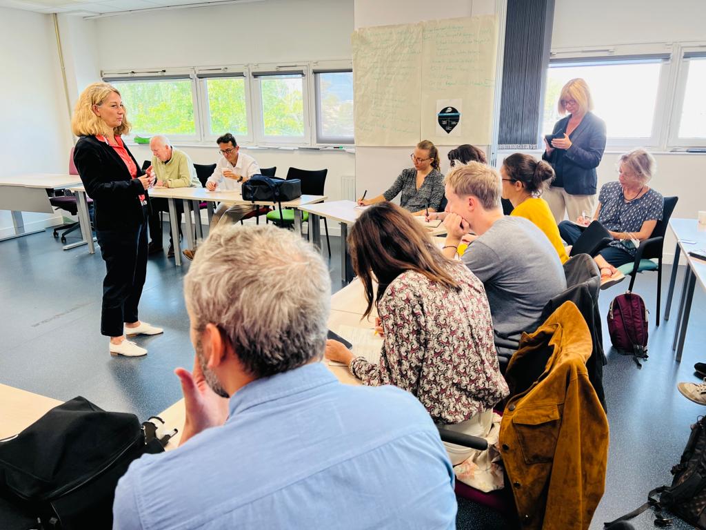 RATPgroup's tweet photo. [Recrutement] Aujourd'hui, la #RATP ouvre les portes du Nouvel Espace de Formation, centre de formation de tous les personnels de l’exploitation du réseau de surface (bus et tramway) de la RATP, à la presse, pour présenter sa politique de recrutement. https://t.co/6ief7ydCdi