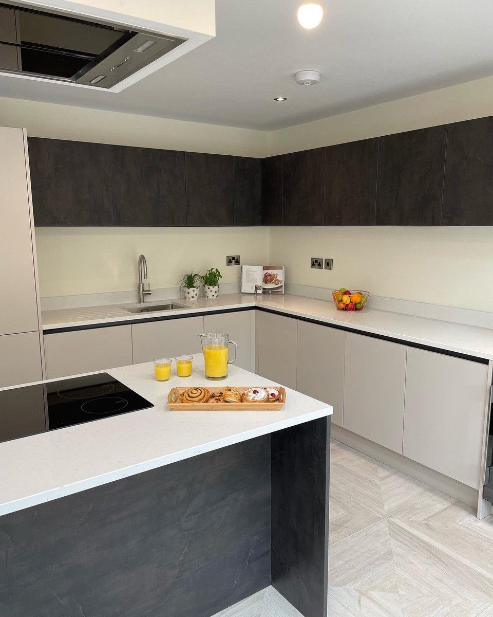 Pastry anyone? 🥐 The @Daval_Furniture kitchen at no.14 looking stunning 😍 #Kitchen #newbuild #kitcheninspo