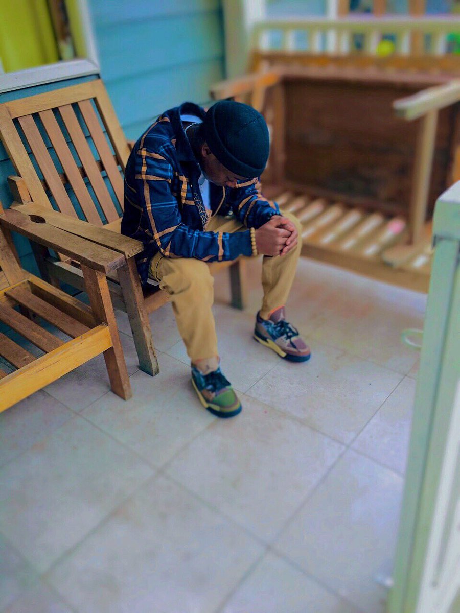 AmadixAnd's tweet photo. 🏷📱📦💰 https://t.co/bgVru04CmK
