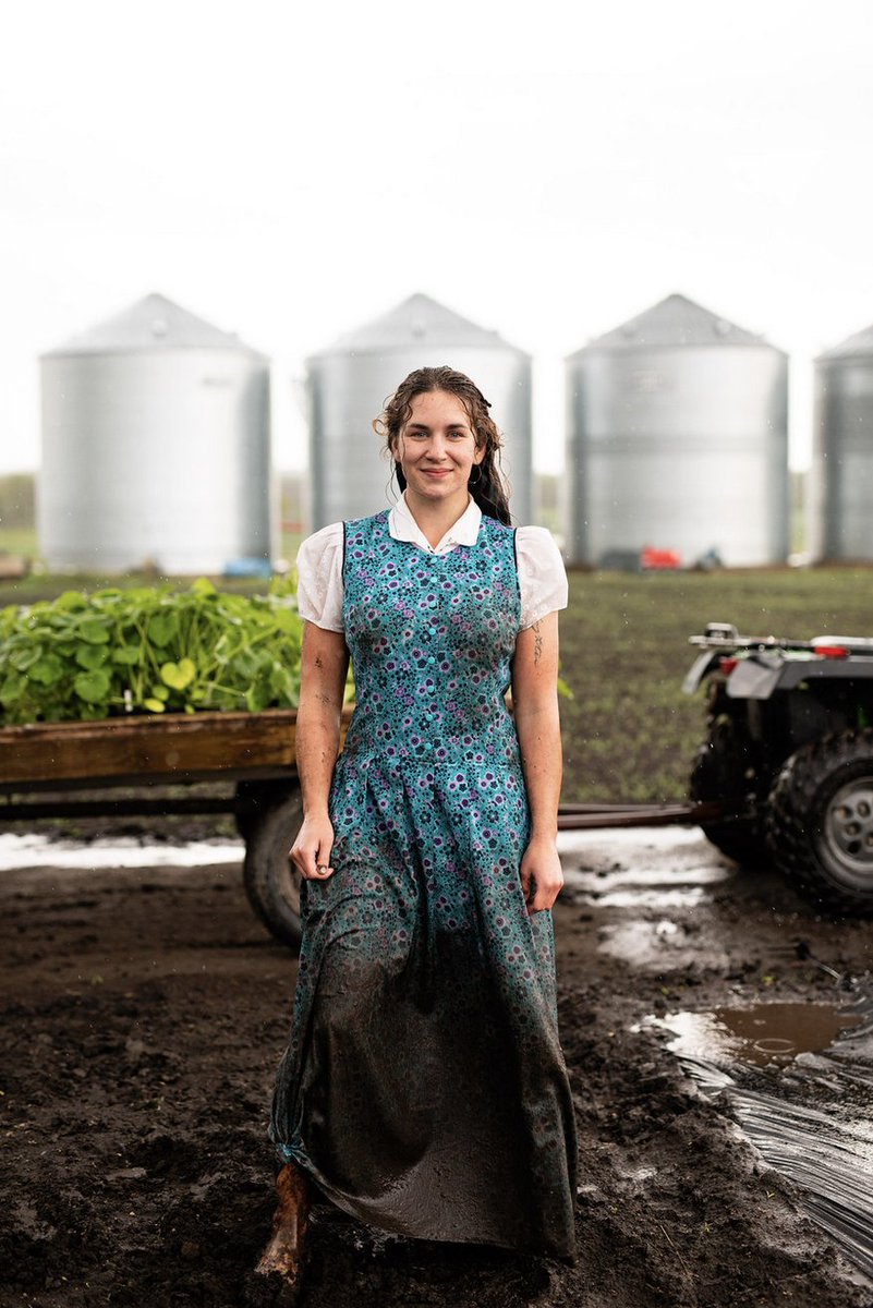 stef_zehr's tweet photo. 📷16. Tim Smith - In the world, but not of it - The Hutterites - North America, 2009-present.
https://t.co/aTcp6jrkqS
Thanks to @CMU_Alumni #hutterites #photography #anabaptist https://t.co/6QZY9WDFTJ