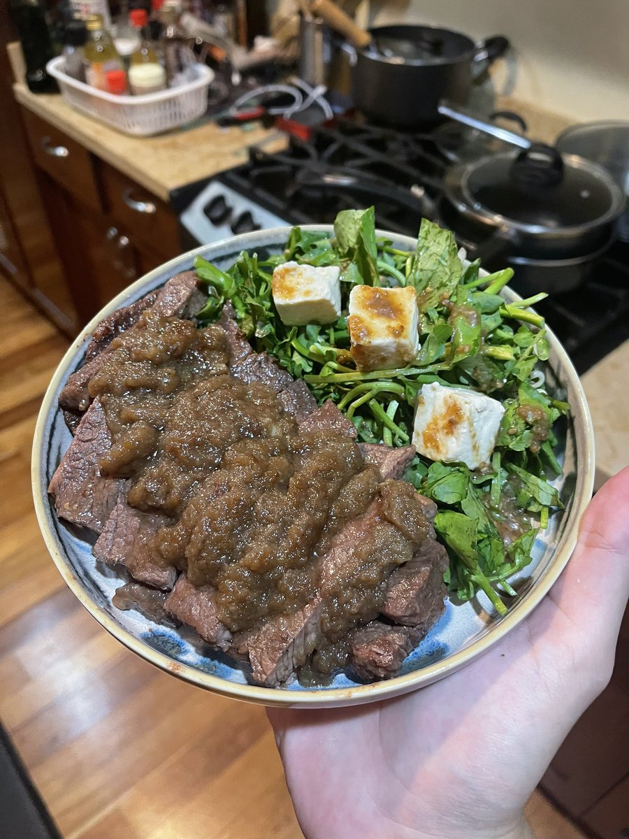 manoa_journal's tweet photo. grated onion, garlic, shoyu/mirin sauce the most mayjah https://t.co/58pjKHsyNX