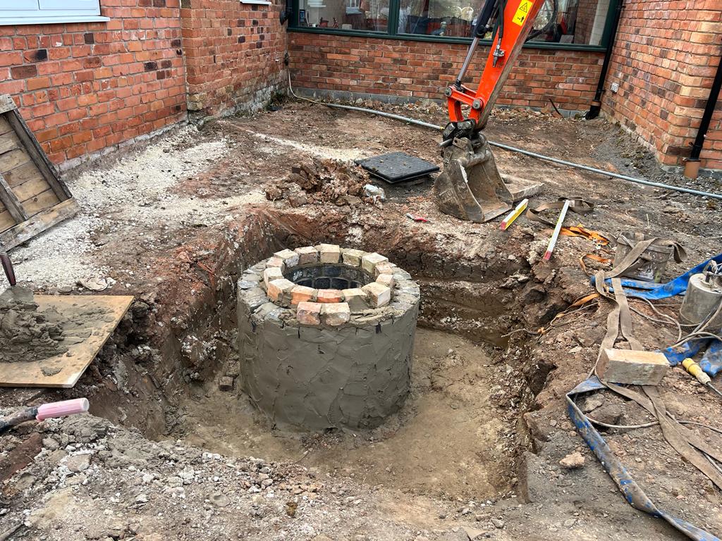 EstatesLmh's tweet photo. We are working on something very special.

This is soon to be a standout feature and we can't wait till you see the outcome 🙌 

📌 Doncaster 

#doncaster 
#builders 
#groundworkers 
#Sheffield https://t.co/tiTAF4Z4Ew