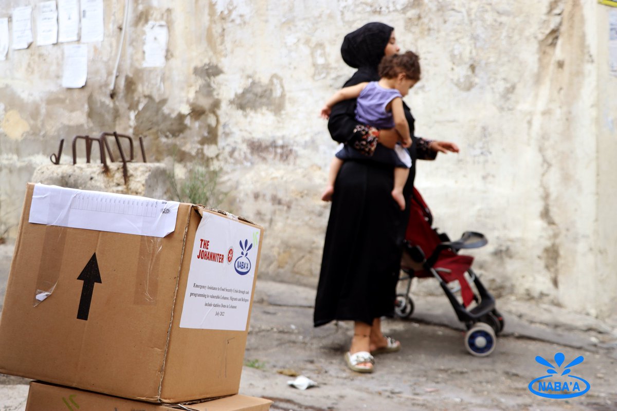 Nabaa_lebanon's tweet photo. Nabaa, in partnership with  Johanniter International Assistance @JOINbrussels @JohanniterInt , provided foods kits for Lebanese, refugees and migrants in Bourj Hammoud and Saida. 310 food parcels were distributed to the marginalized families whose financial condition is dire https://t.co/FXJ3kW44cG