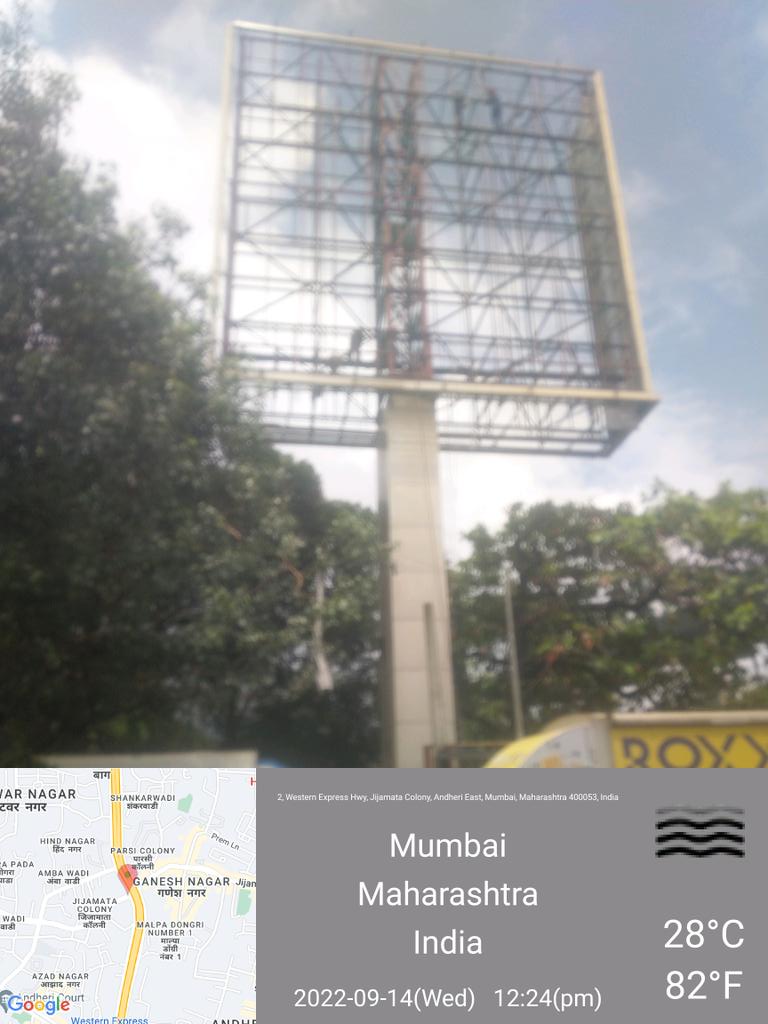 Vickey14649835's tweet photo. @mybmc & @mybmcWardKE के अंतर्गत पम्प हाउस सब्वे जवळ अनधिकृत प्रमाणे बांधकाम तसेच सेफ्टी न घेता काम करण्यात येत आहे.
लवकरात लवकर कारवाई करण्यात यावी.
@mybmcRoads #hoding @mybmcbizsupport @bbcnewsmarathi @SanjayAzadSln https://t.co/KdV7NLqWl5