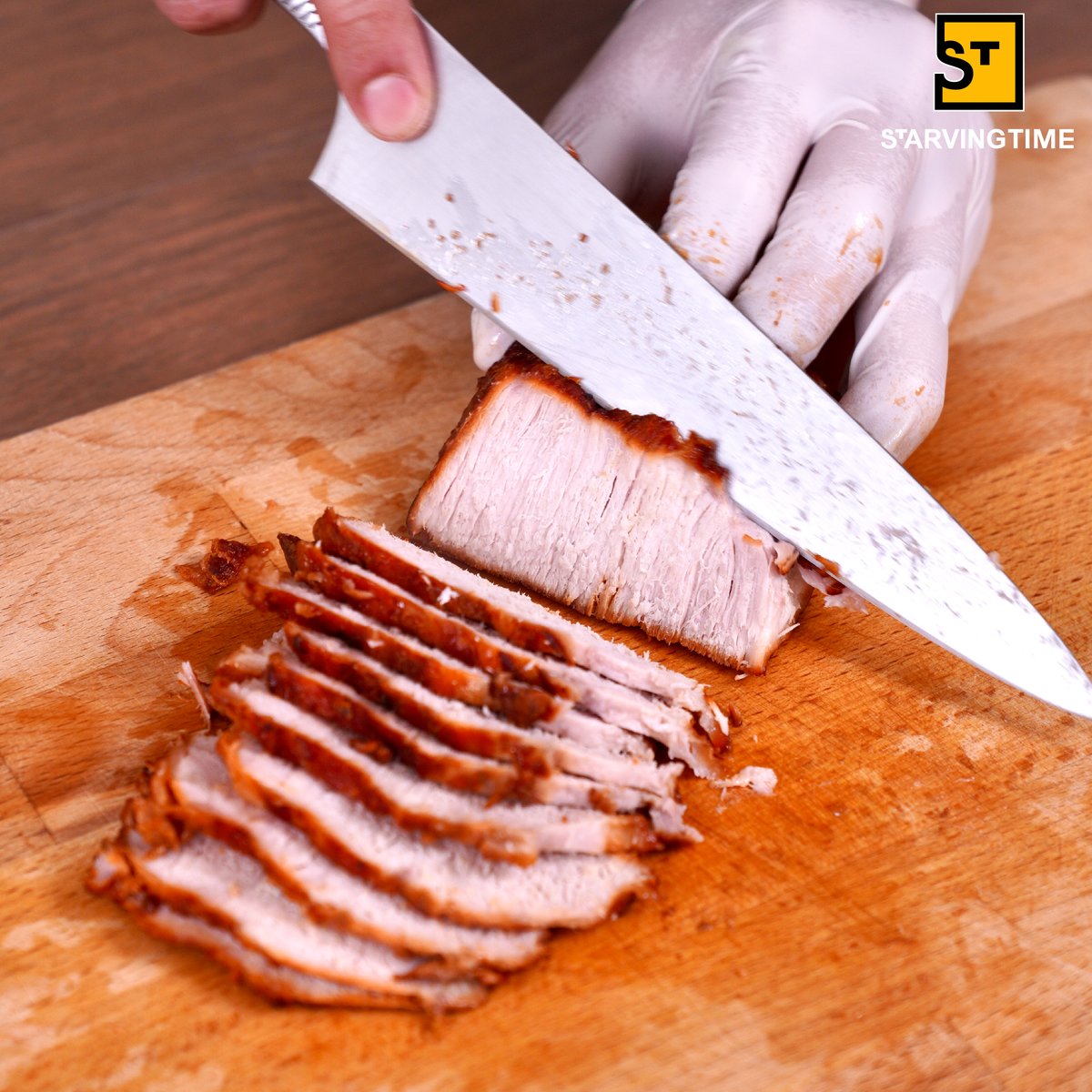 starvingtime's tweet photo. แจกสูตร! ข้าวหมูแดง
ทำง่าย ต้มสูตรโบราณ แต่อร่อยมาก
ใครที่ชอบเนื้อนุ่มๆ แนะนำให้เป็นเนื้อ
ส่วนที่ติดมันหน่อยนะครับ
ไขมันที่แทรกตัวอยู่จะทำให้เนื้อนุ่มกว่า
#ข้าวหมูแดงสูตรโบราณ
#ครัวคนหิว #แจกสูตร
#Starvingtime
#STCooking #Easycooking
#เรื่องกินเรื่องใหญ่ https://t.co/kMtIE83kRK