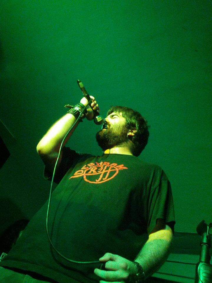 Deborah_Riff's tweet photo. Hoy se cumplen 10 años desde que se tomaron estas fotos, desde que OSSYRIS logró que superásemos miedos y vergüenzas y les acompañáramos en lo que se convirtió en nuestro primer concierto, en el Sentinel de Erandio.
A por los 10 siguientes.
#deborahriff #Ossyris #Barakaldo https://t.co/84vDfKMkqR