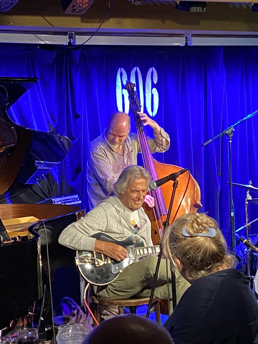 Jamming in London <a href="/606club/">The 606 Club</a> with my eye doctor <a href="/DrDanReinstein/">Prof Dan Reinstein</a> .