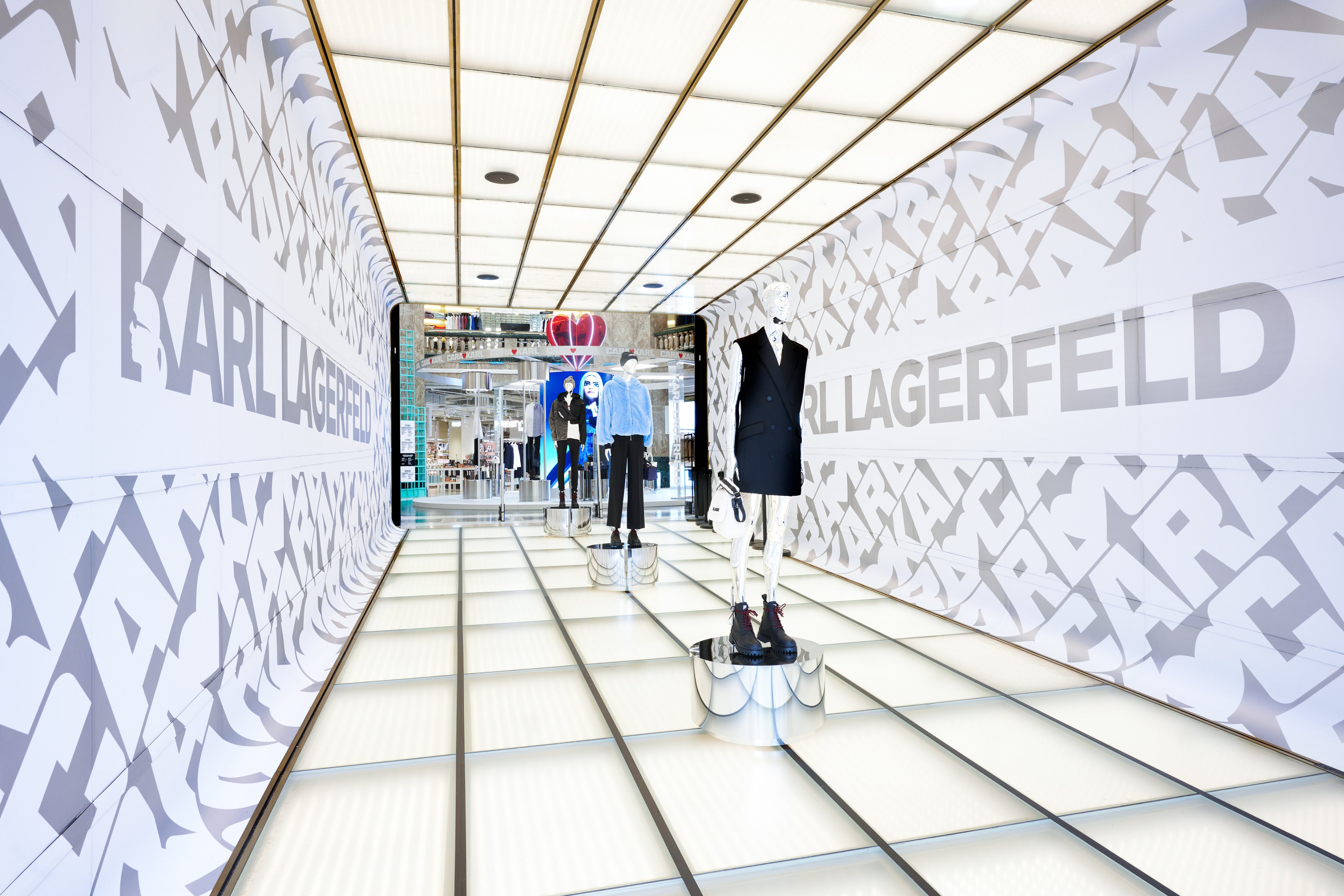 Galeries lafayette cheap off white