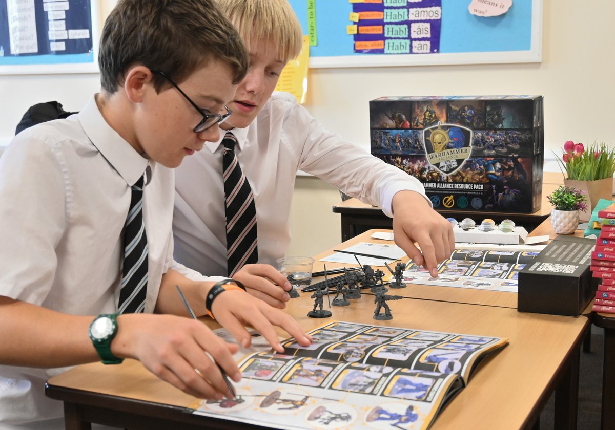 ShorehamCollege's tweet photo. Let the Board Games Club commence!
As well as playing regular board games some of our pupils are really enjoying making and painting the Warhammer figures in the pack we received from #WarhammerAlliance -  thank you, they will soon be ready to take to battle! https://t.co/ksghClbh1m