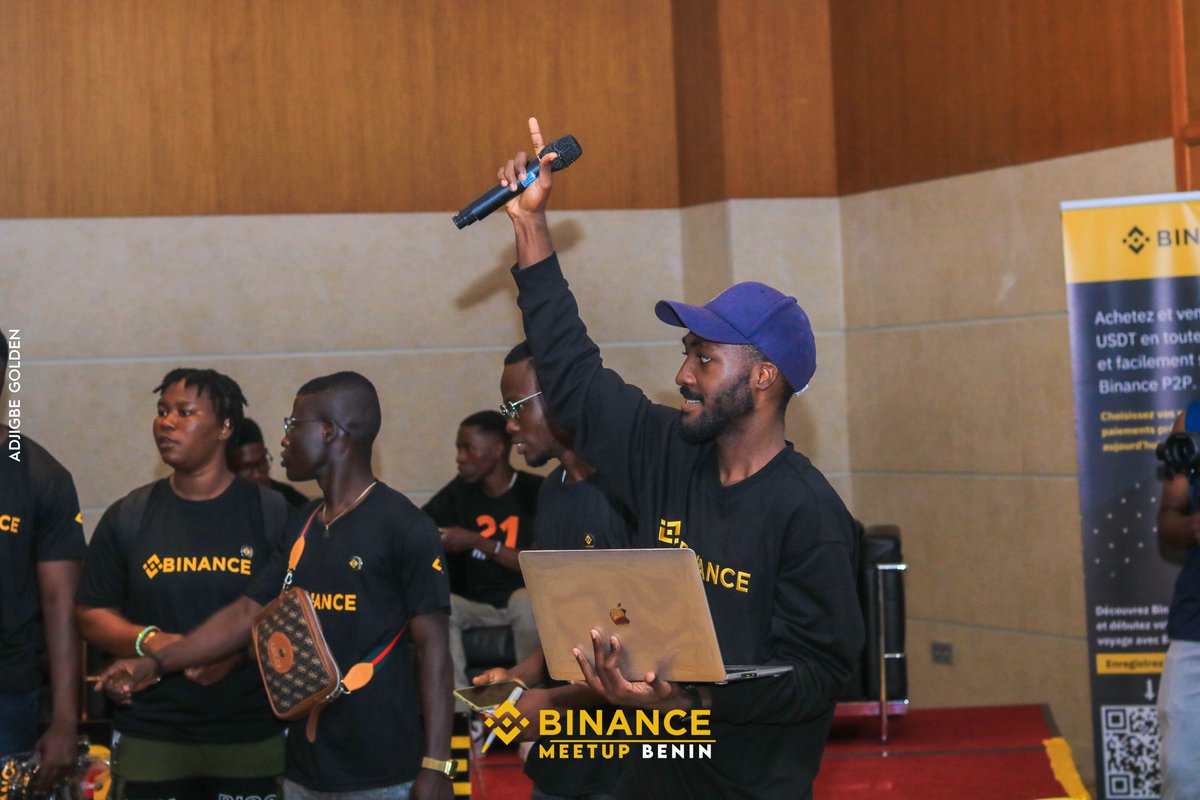 BinanceAfrica's tweet photo. It was a fantastic experience hosting the first-ever meetup in Cotonou, Benin.

Over 370+ people attended as the #Binance team taught about the Binance ecosystem and blockchain technology. https://t.co/U32huL4WBh