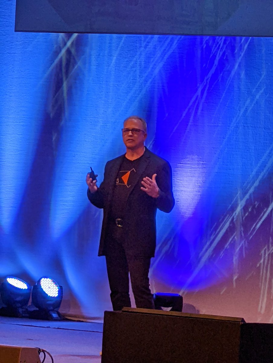 RickSchoonmaker's tweet image. IBM GM @rossmauri takes the stage at the @linuxfoundation #OpenSourceSummit to talk about the importance of #sustainability and #security and how the newly launched #LinuxONE Emperor 4 can help you reach your goals.