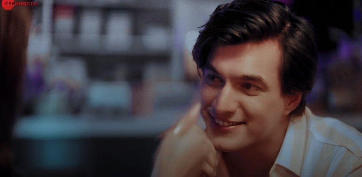 Dreamy Boy Lost In His Own Dreamy Imaginations 🫰

He Is Soo Cuteee 🤌❤️

ISHQ ISHQ KARKE OUT NOW
#MohsinKhan #IshqIshqKarke