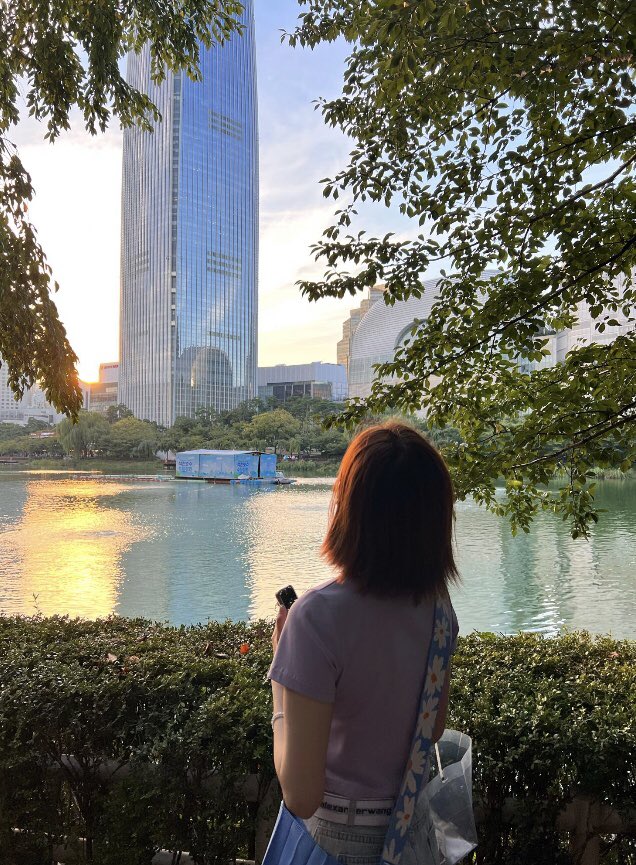 WFKSecretNumber's tweet photo. [FANADDS UPDATE] - Léa

런닝 하기 좋은계절👟

#시크릿넘버 #vineent #secretnumber #SECRET_NUMBER #Léa #레아 #SUNSHINELÉA🦩 @5ecretNumber https://t.co/jZBQsHEmwD