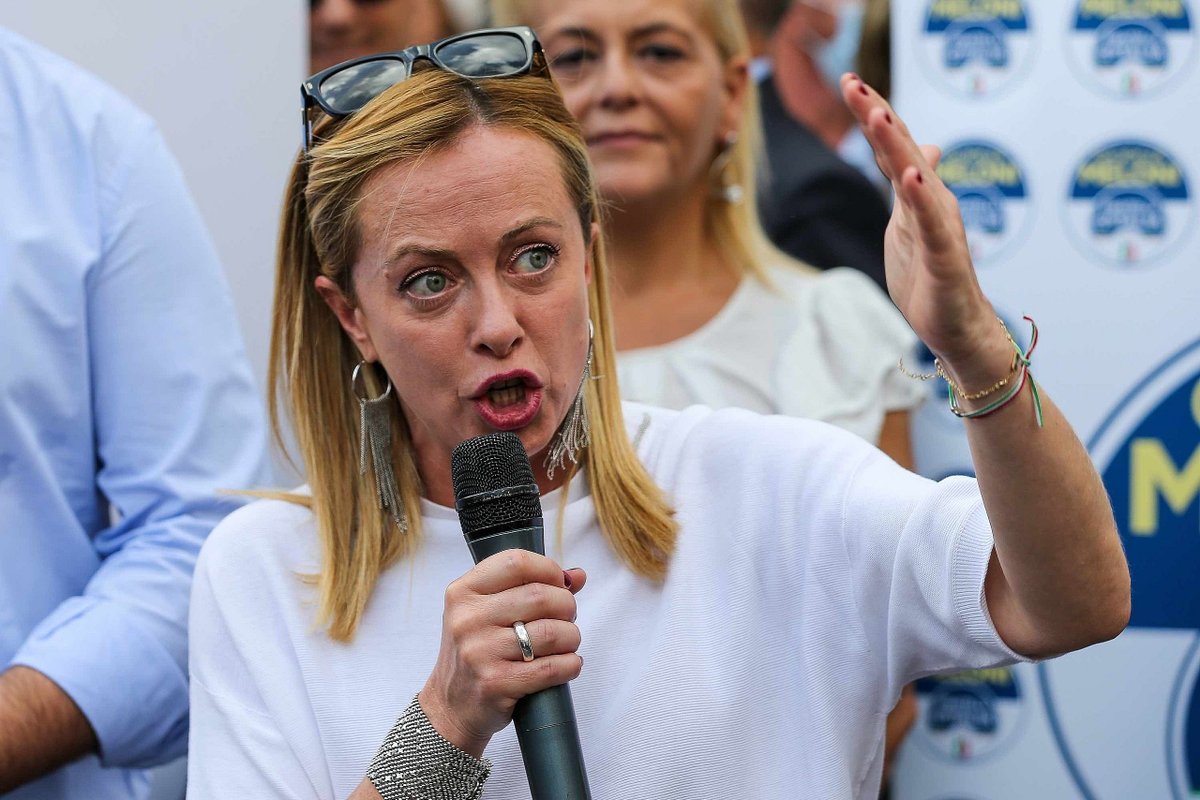 Arcigay's tweet photo. https://t.co/jUiapspHSI "LOBBY LGBT", ARCIGAY A MELONI: "FA LA FURBA, CI DIPINGE COME TORBIDI, NOI MANIFESTIAMO ALLA LUCE DEL SOLE"Bologna 14 settembre 2022 - "La signora Meloni è ossessionata dalla persone lgbti+, le cita di continuo, tiene comizi in tutto il mondo nominandol... https://t.co/YiggjPZQgw