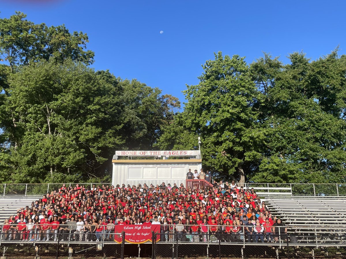 Sun Shining on our Senior Class☀️<a href="/Edison_HS/">Edison High, NJ</a>