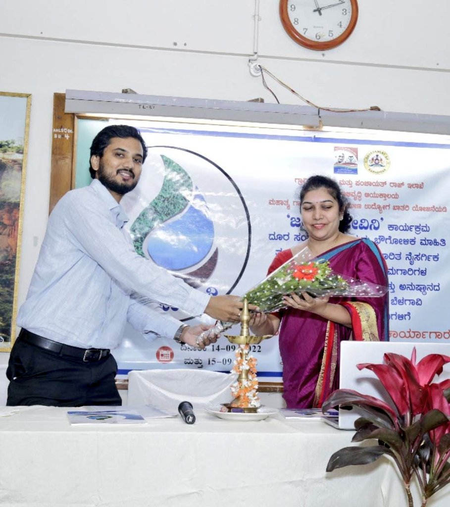 RD Commissioner <a href="/Shilpa_Nag/">Shilpa Nag</a> inaugurated the Jala Sanjeevini; (RS and GIS based scientific planning and implementation of NRM works) training workshop at <a href="/ZP_Belagavi/">Belagavi Zilla Panchayat</a>. <a href="/CEOZPBelagavi/">CEO ZP Belagavi</a> and other officials were present.