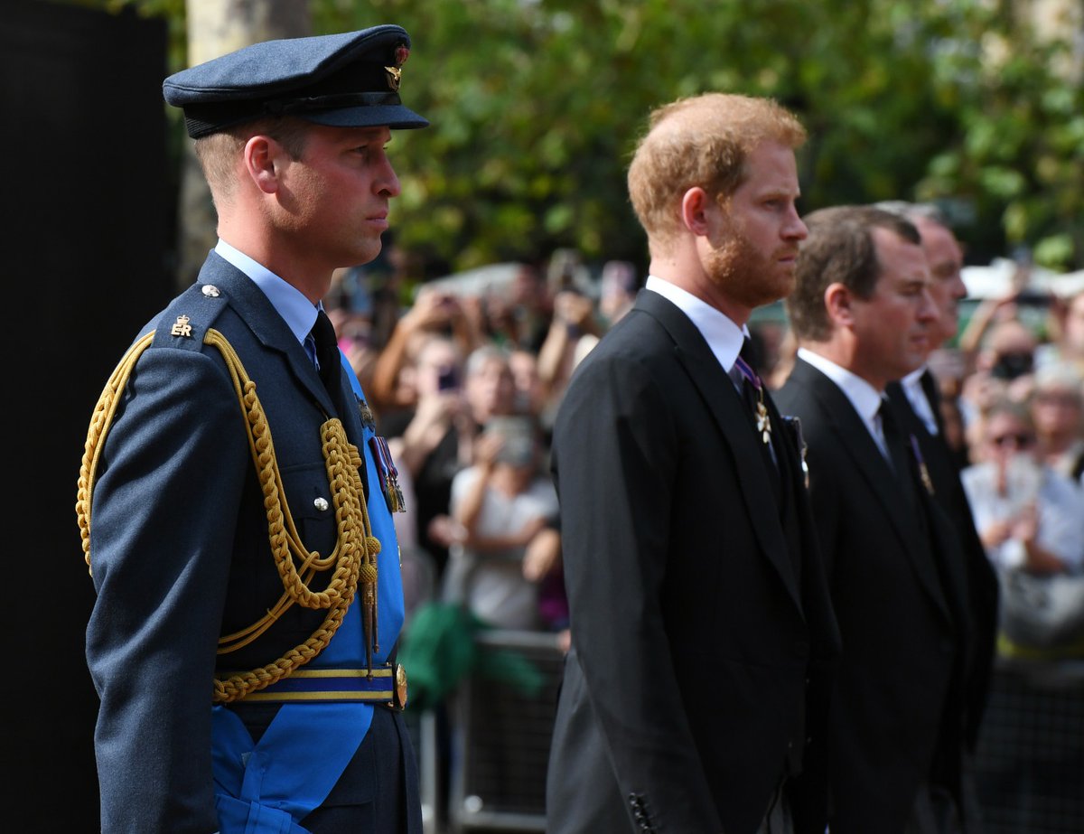 Kaiser Celebitchy On Twitter Prince Harry William Walked Beside