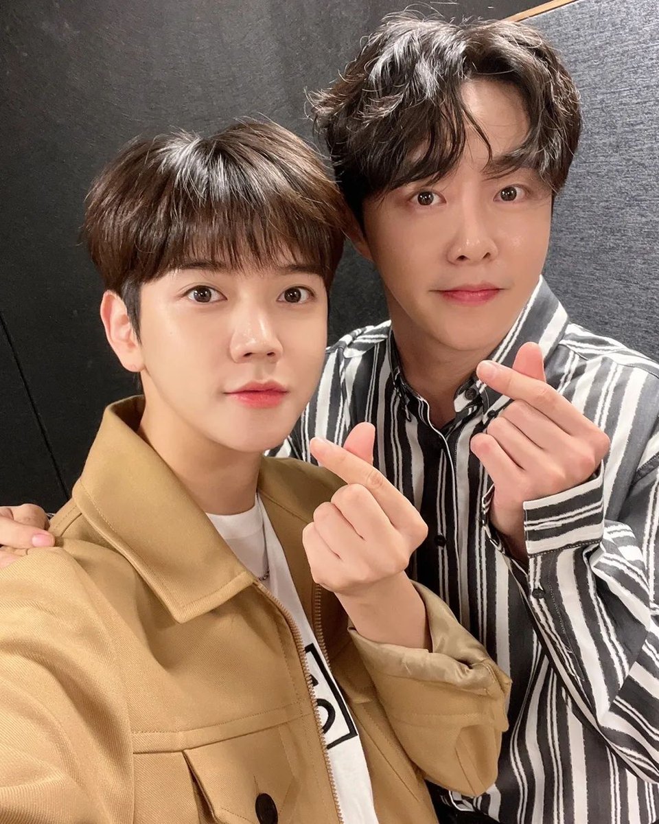 mgstagram's tweet photo. 220914 • carter_minnu IG update with mingi_choi    

“Two days left! LuckyTagnan, who was in charge of the first and second show, can't wait to see you on stage! See you soon~~~~ Ren thank you for leaning forward”

🖇 https://t.co/Vvwm0Wb1pf

#최민기 #렌 #CHOIMINGI #REN https://t.co/MFQEItVOPU