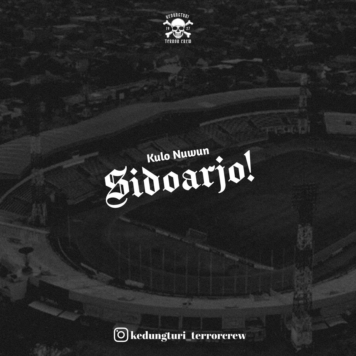 terrorcrew27's tweet photo. Kulo nuwun Sidoarjo 🙏🏼
Izin mengawal kebanggaan kami
#persebaya #sidoarjo #bonekmania https://t.co/v0IRRgcJJ3